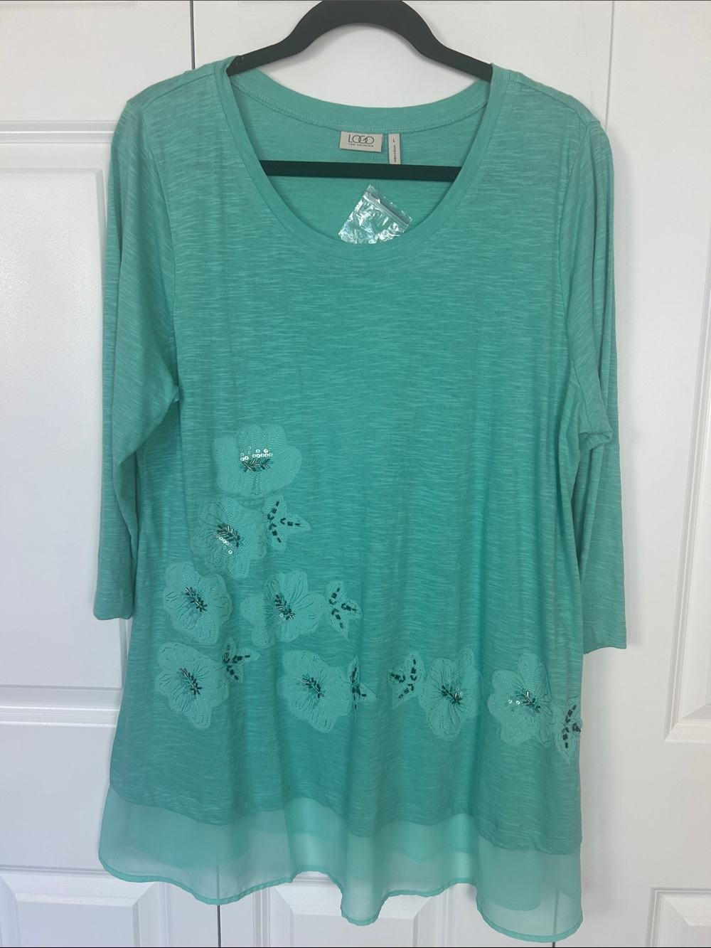 LOGO by Lori Goldstein Mint Green Floral Scoop Neck Tunic Size Large